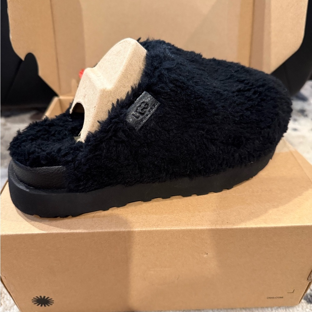 UGG Black Fuzzy Slippers